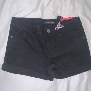 black jean shorts